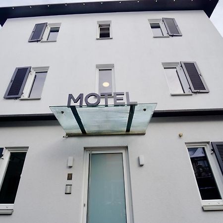 Motel By Maier Goetzis- Kontaktloser Check-In Eksteriør billede